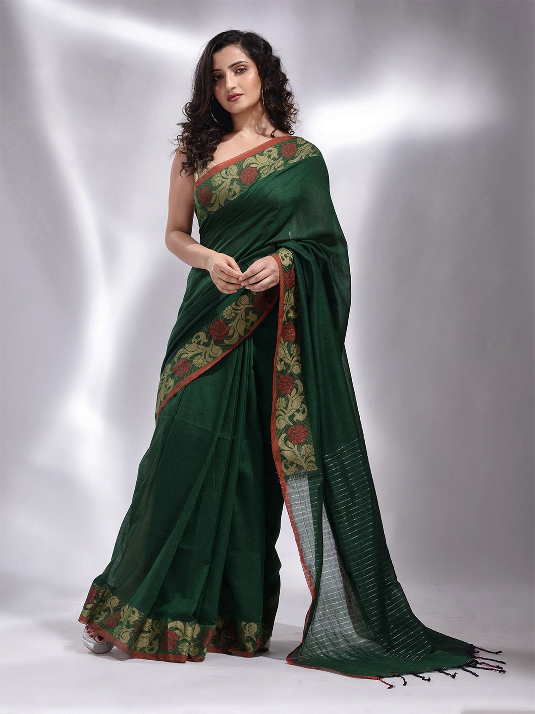 

Charukriti Green & Navy Blue Woven Design Pure Cotton Saree