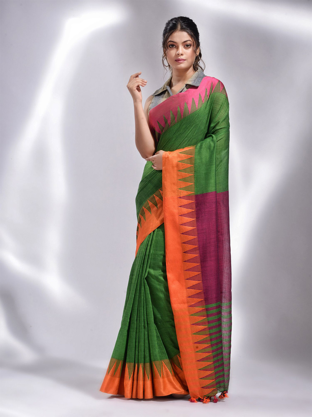 

Charukriti Green & Orange Woven Design Pure Cotton Saree