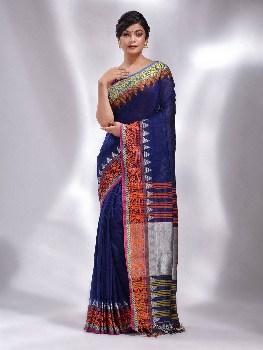 

Charukriti Blue & Gold-Toned Woven Design Zari Pure Cotton Saree