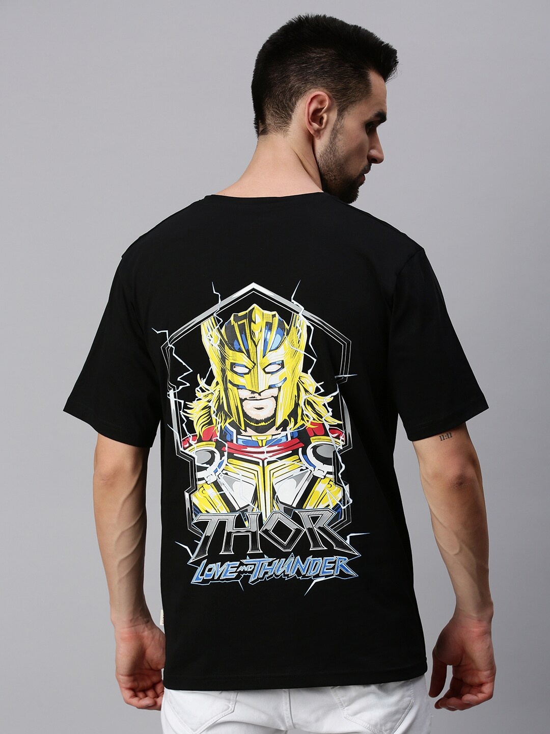 

VEIRDO Men Black & black chocolate Printed Oversized T-shirt