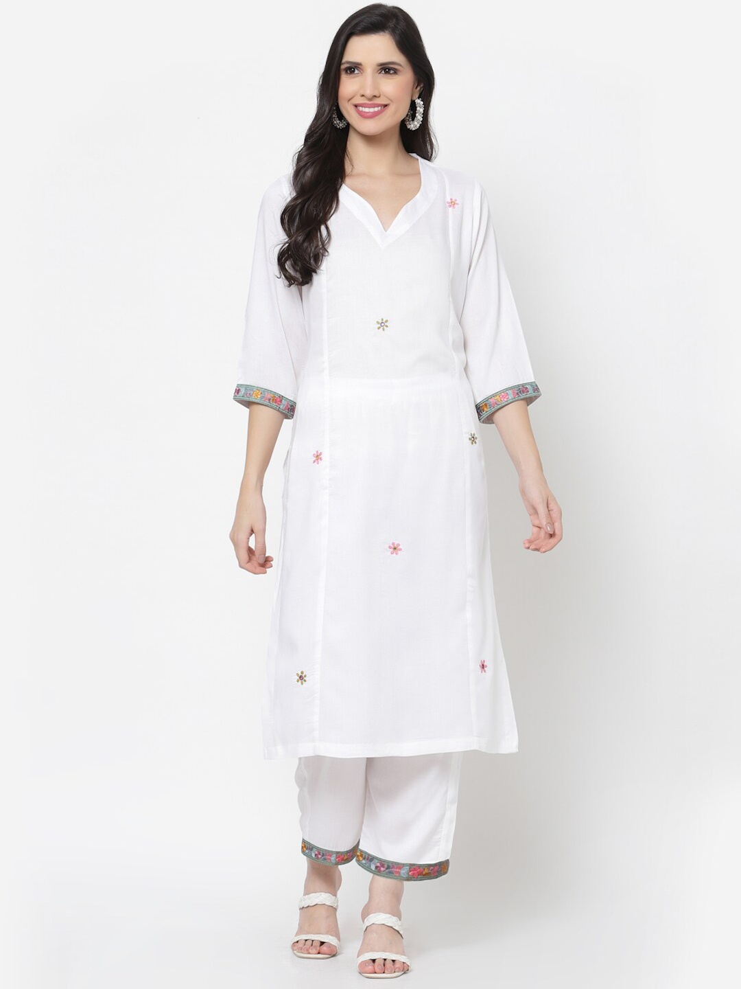 

DART STUDIO Women White & bright gray Floral Embroidered Thread Work Kurta