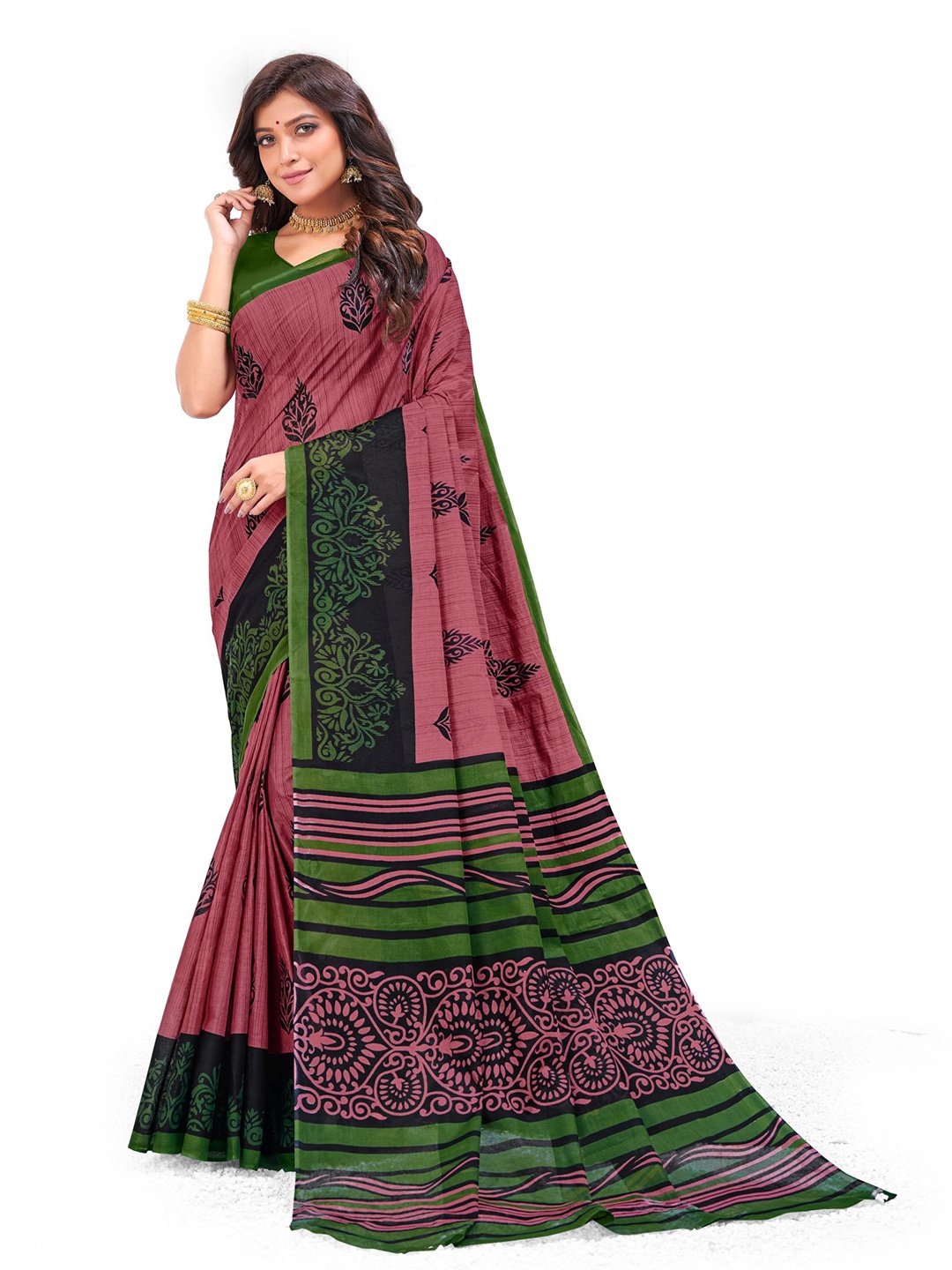 

SHANVIKA Pink & Green Floral Pure Cotton Block Print Saree