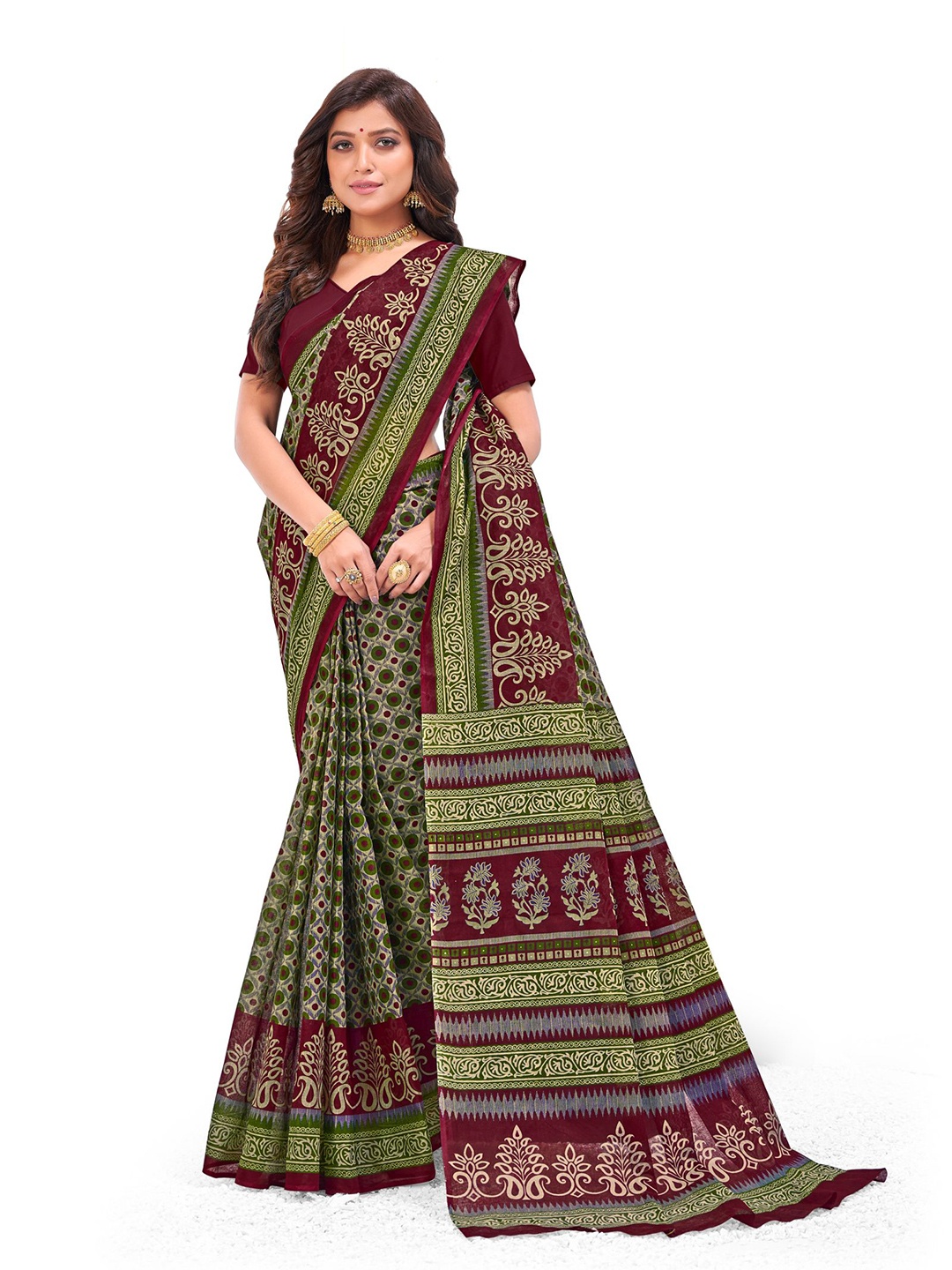 

SHANVIKA Green & Maroon Pure Cotton Block Print Saree