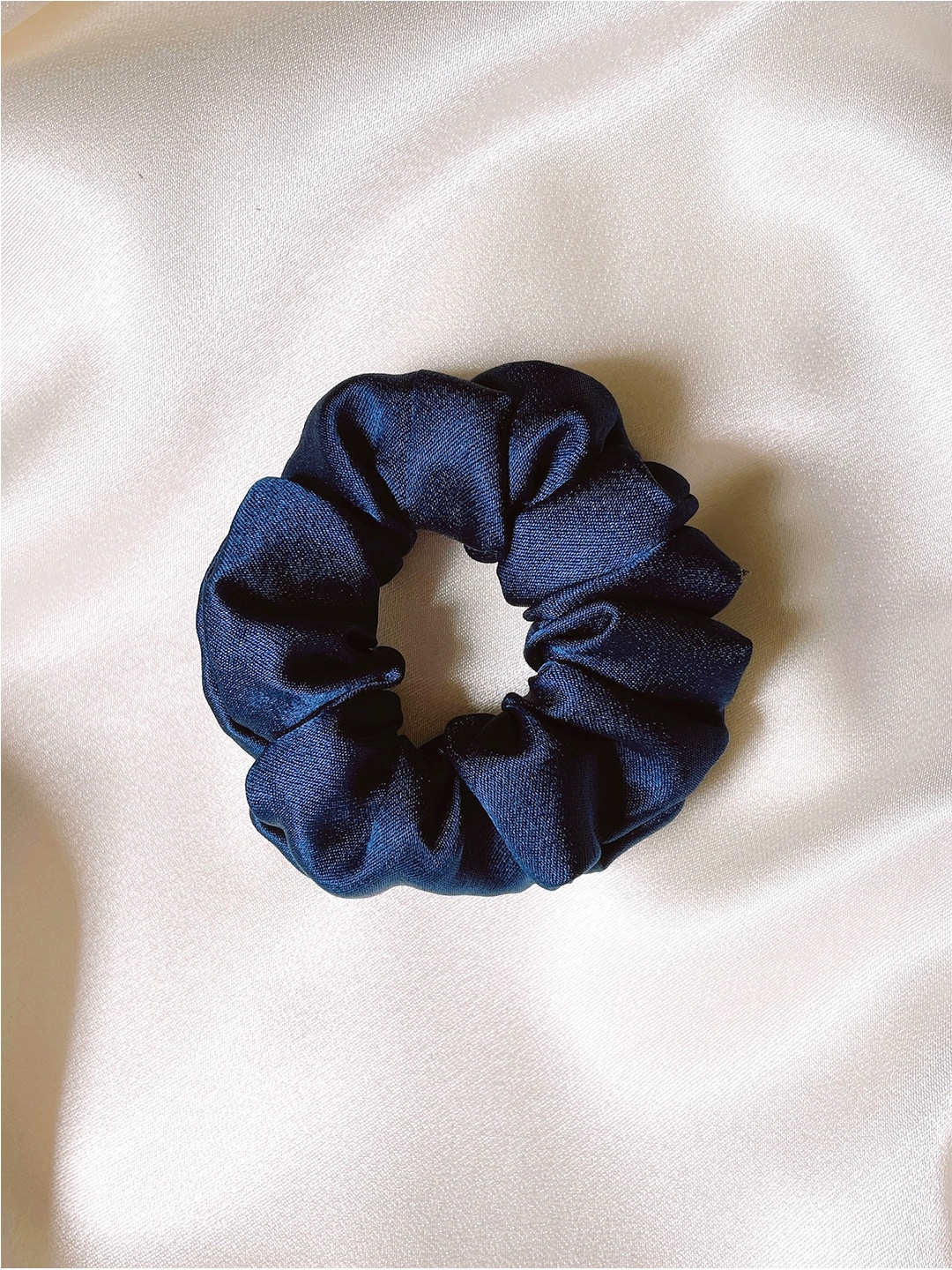 

Mueras Women Navy Blue Solid Silk Satin Scrunchie