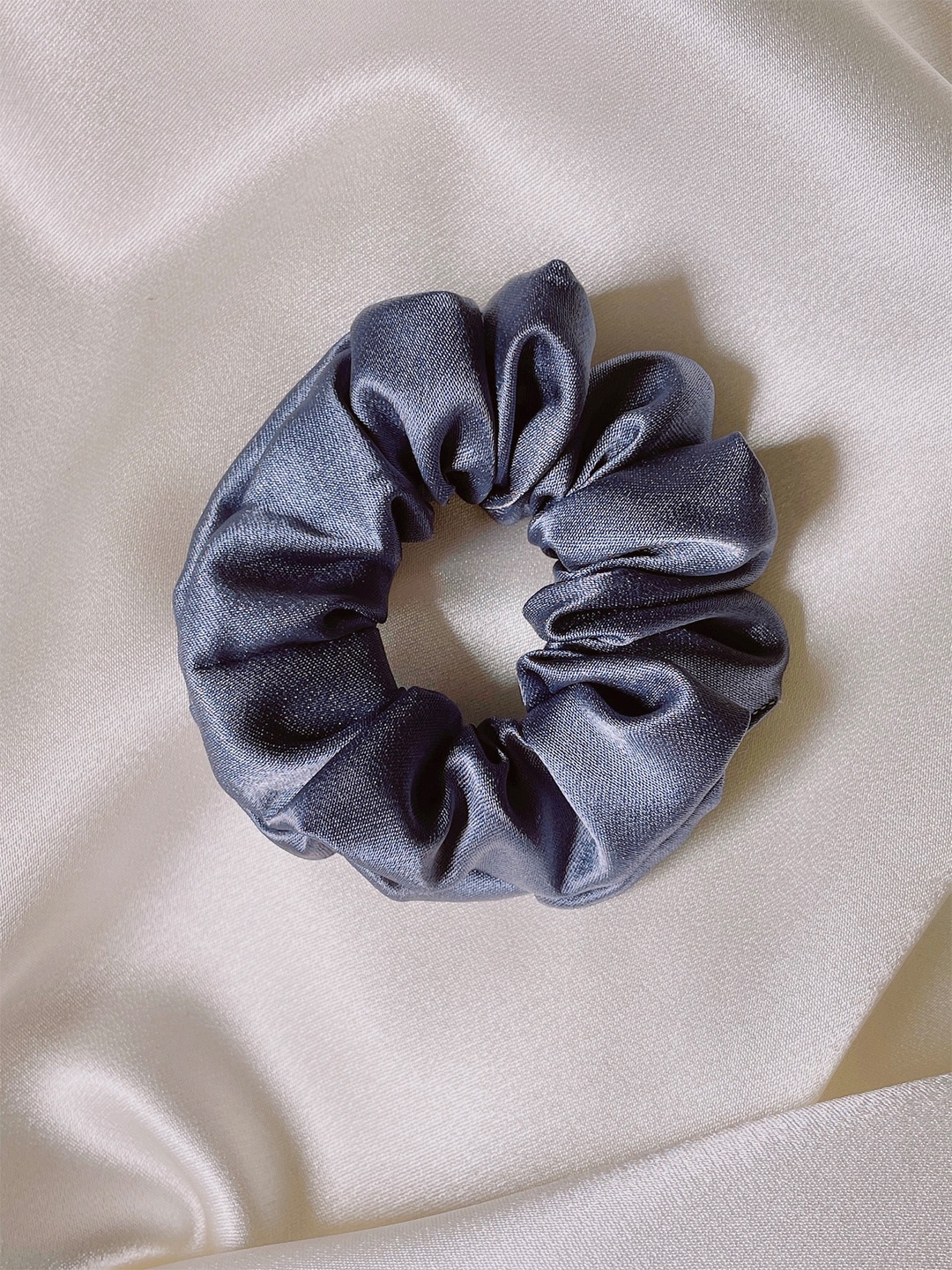 

Mueras Women Magnetic Blue Solid Silk Satin Scrunchie