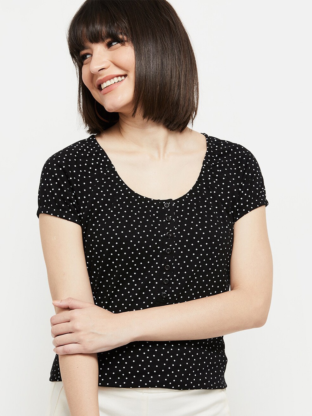 

max Women Black Printed V-Neck Pure Cotton T-shirt