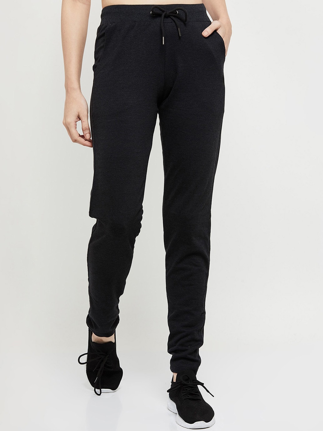 

max Women Charcoal Solid Joggers