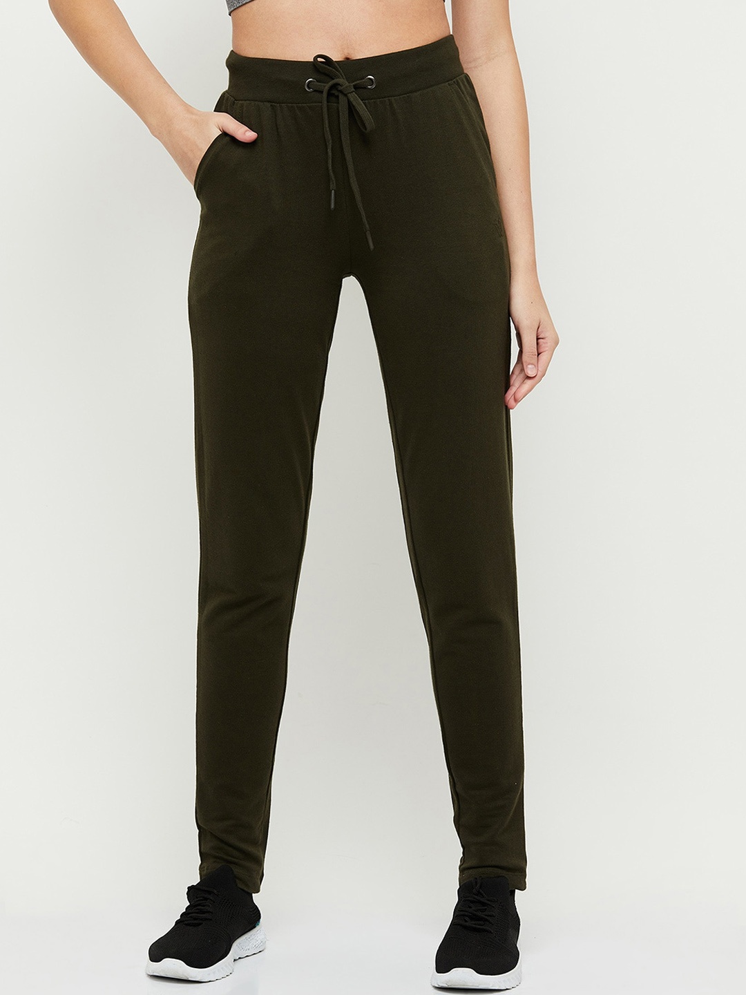 

max Women Green Solid Cotton Joggers