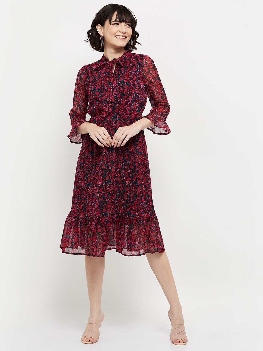 

max Black Floral Tie-Up Neck Dress