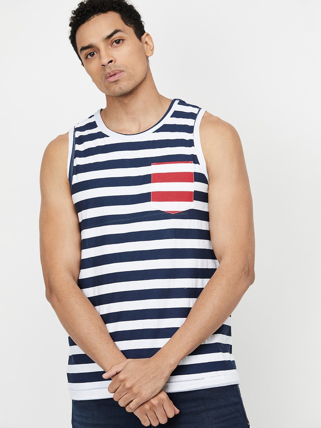

max Men Navy Blue Striped T-shirt