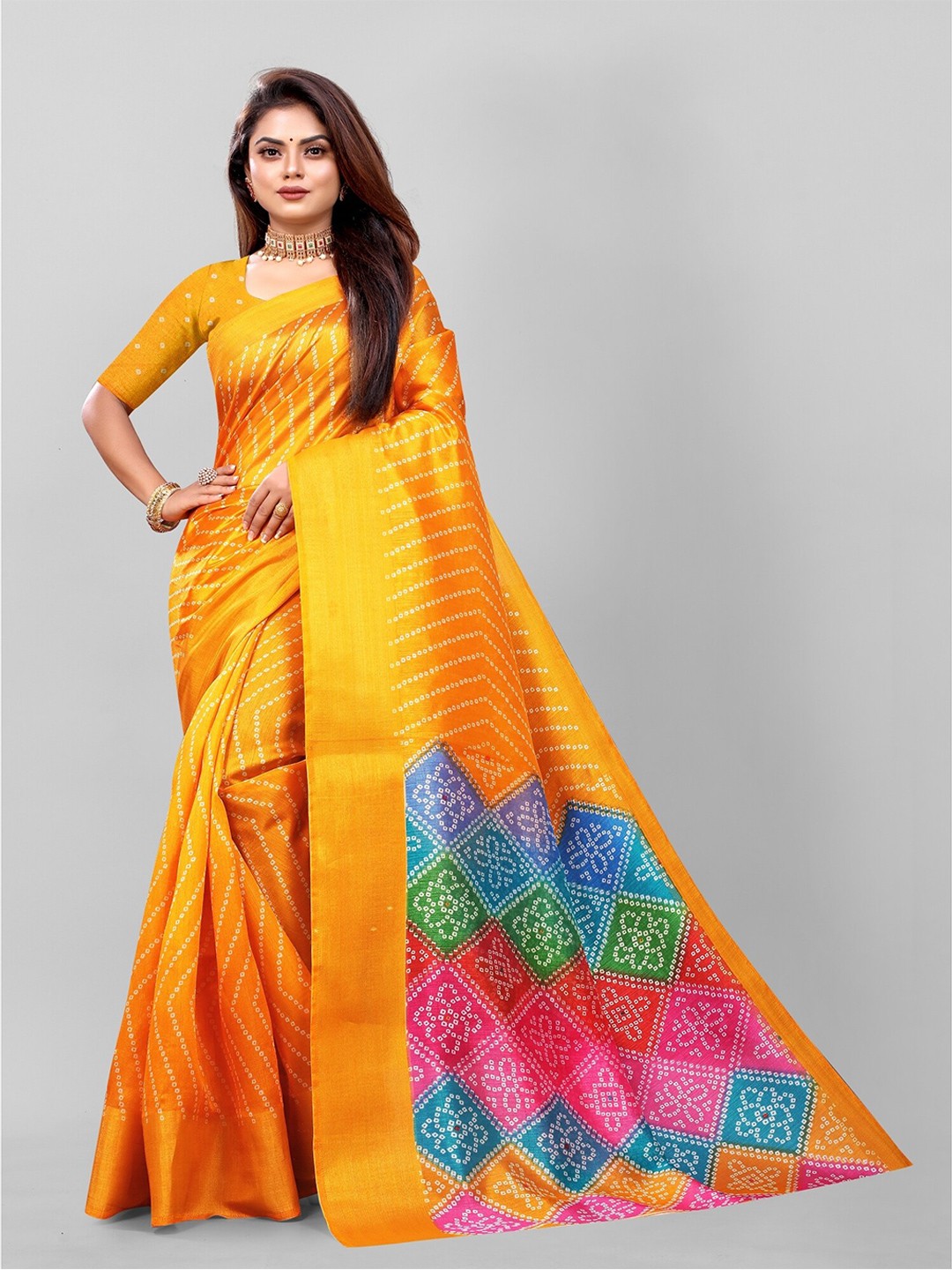 

APNISHA Yellow & Blue Floral Zari Pure Cotton Saree