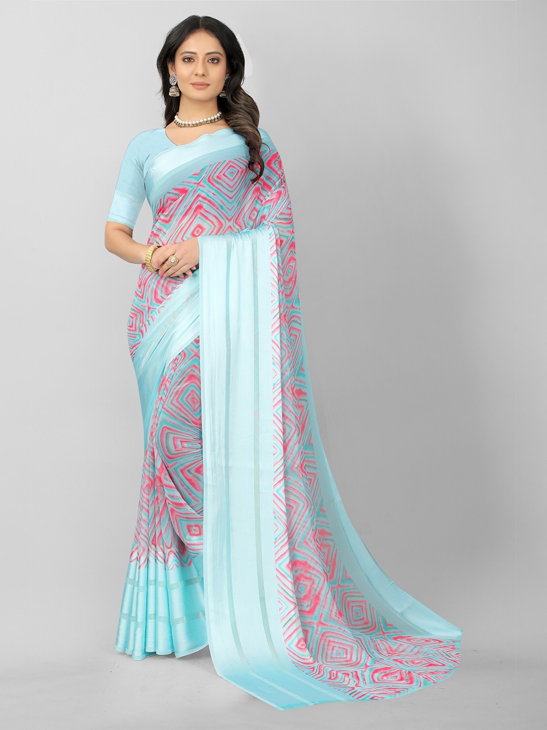 

APNISHA Blue & Pink Floral Pure Georgette Saree