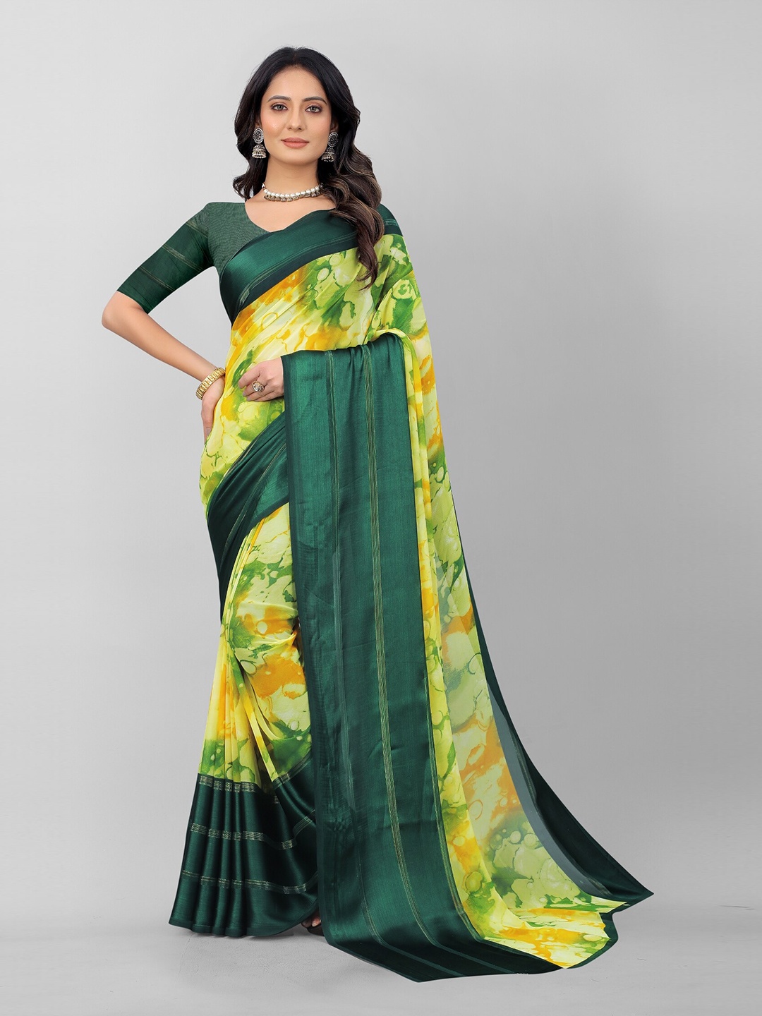 

APNISHA Green & Yellow Pure Georgette Saree