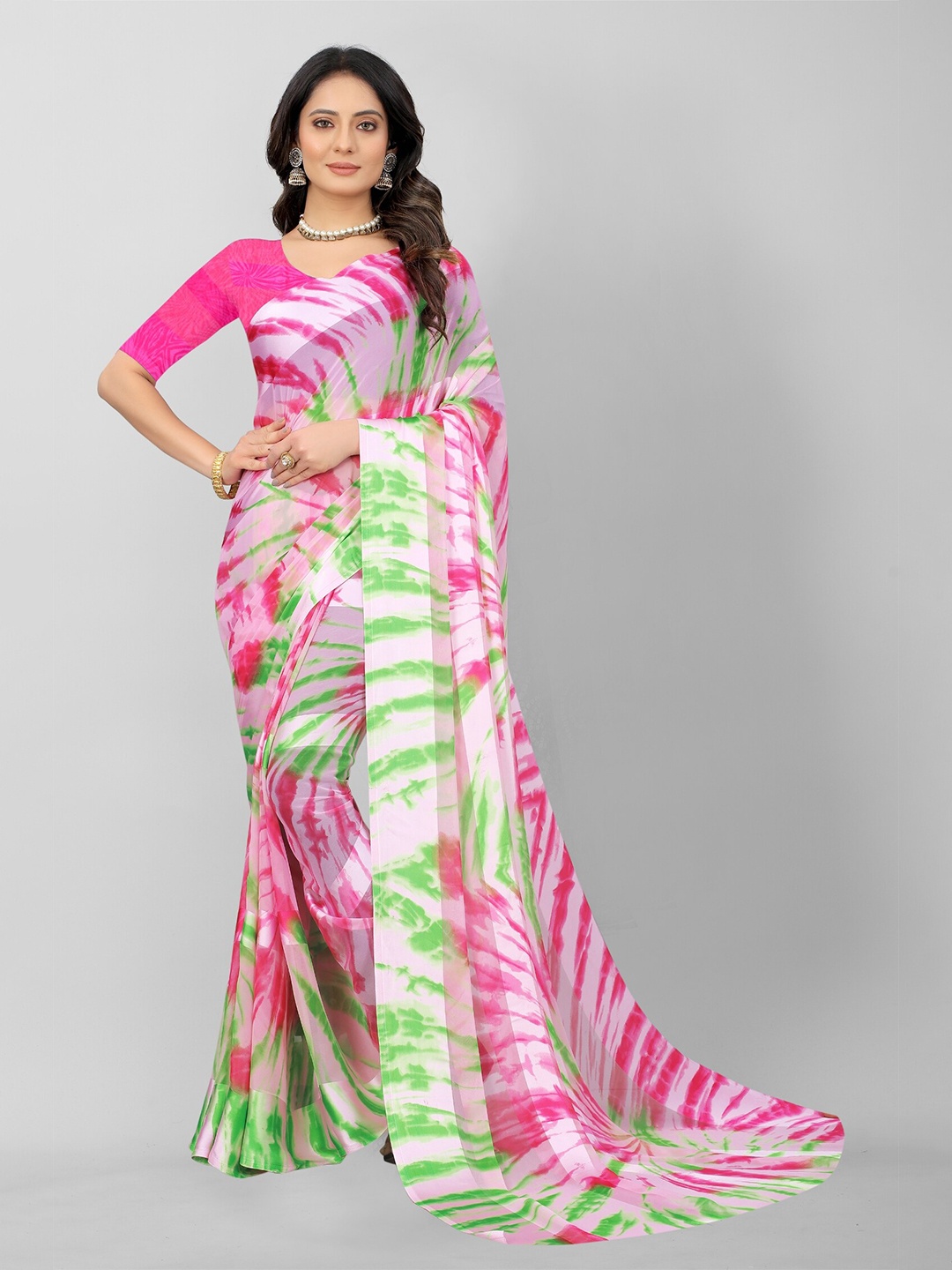 

APNISHA Pink & Green Pure Georgette Saree