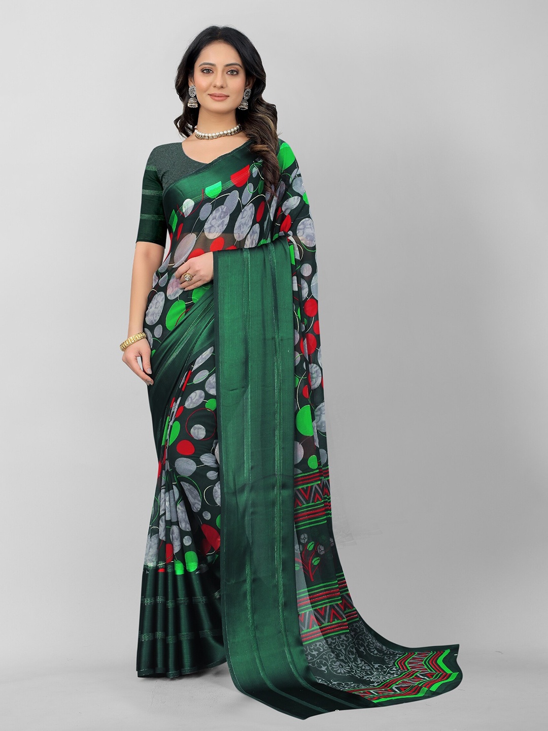 

APNISHA Green & Red Pure Georgette Saree