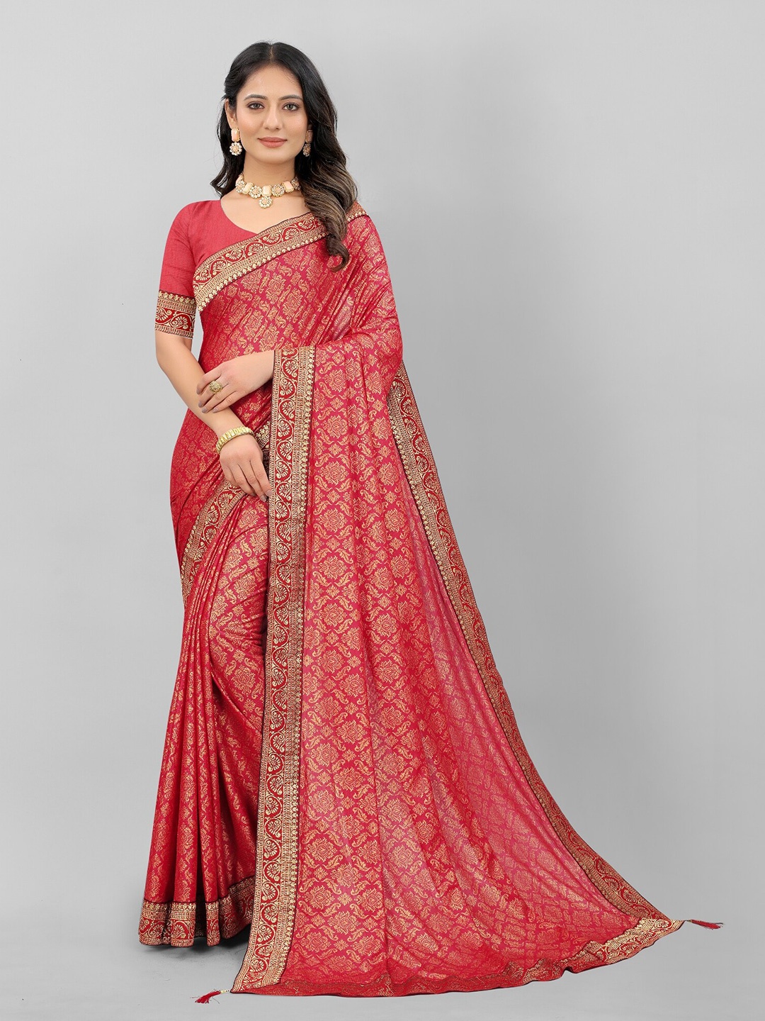 

APNISHA Red & Gold-Toned Floral Zari Saree
