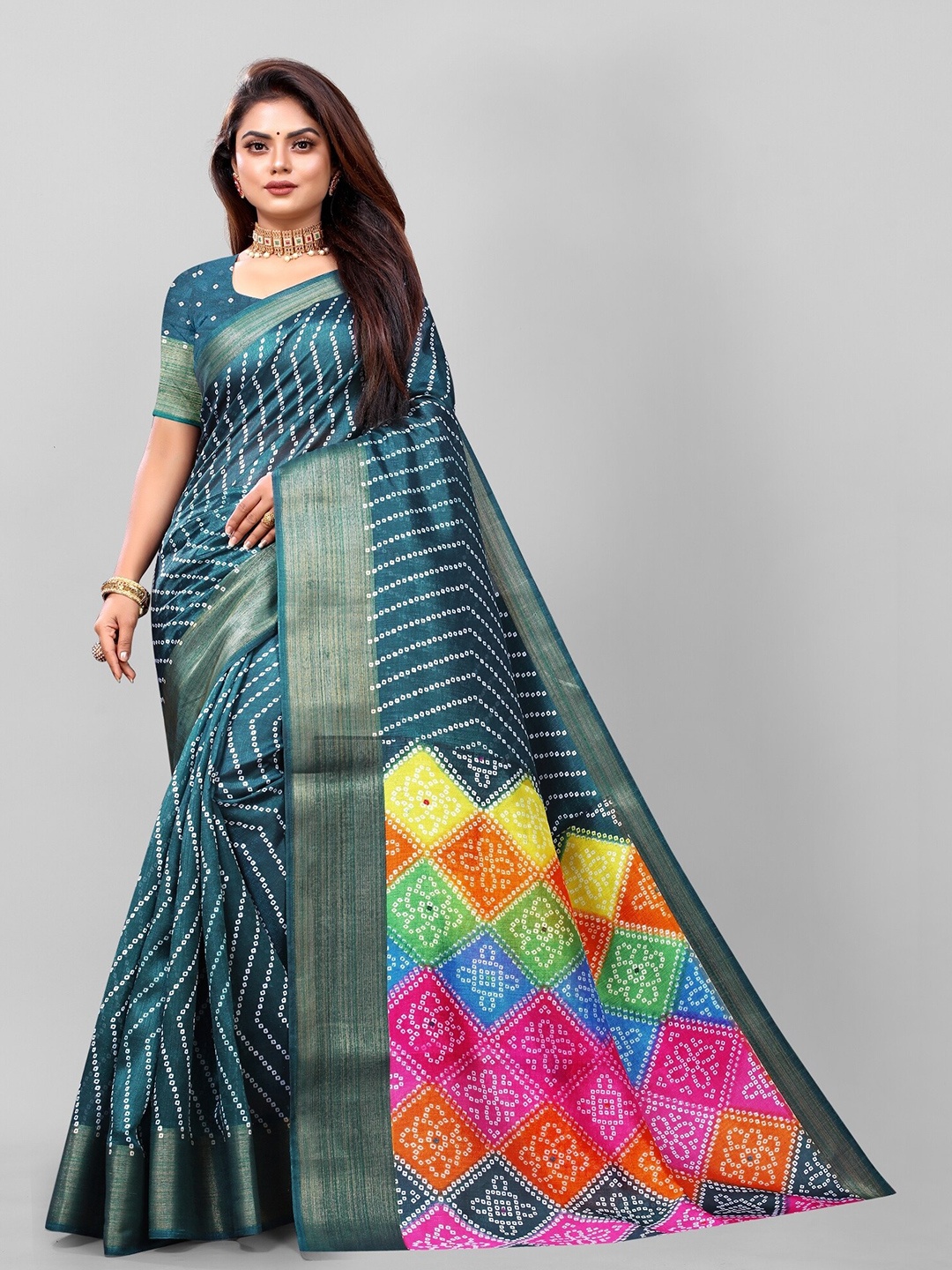 

APNISHA Blue & Pink Bandhani Zari Pure Cotton Saree