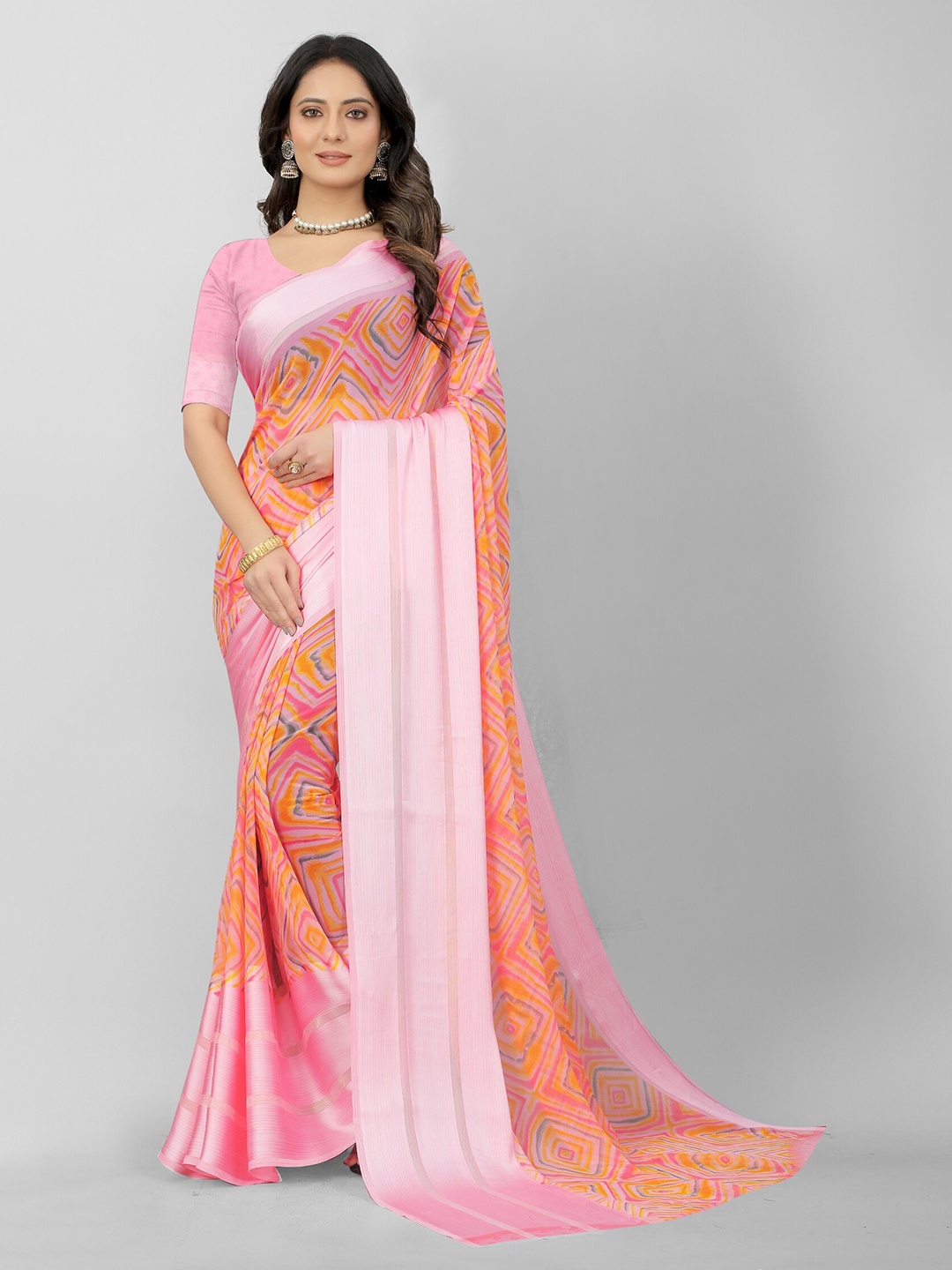 

APNISHA Peach-Coloured & Yellow Pure Georgette Saree