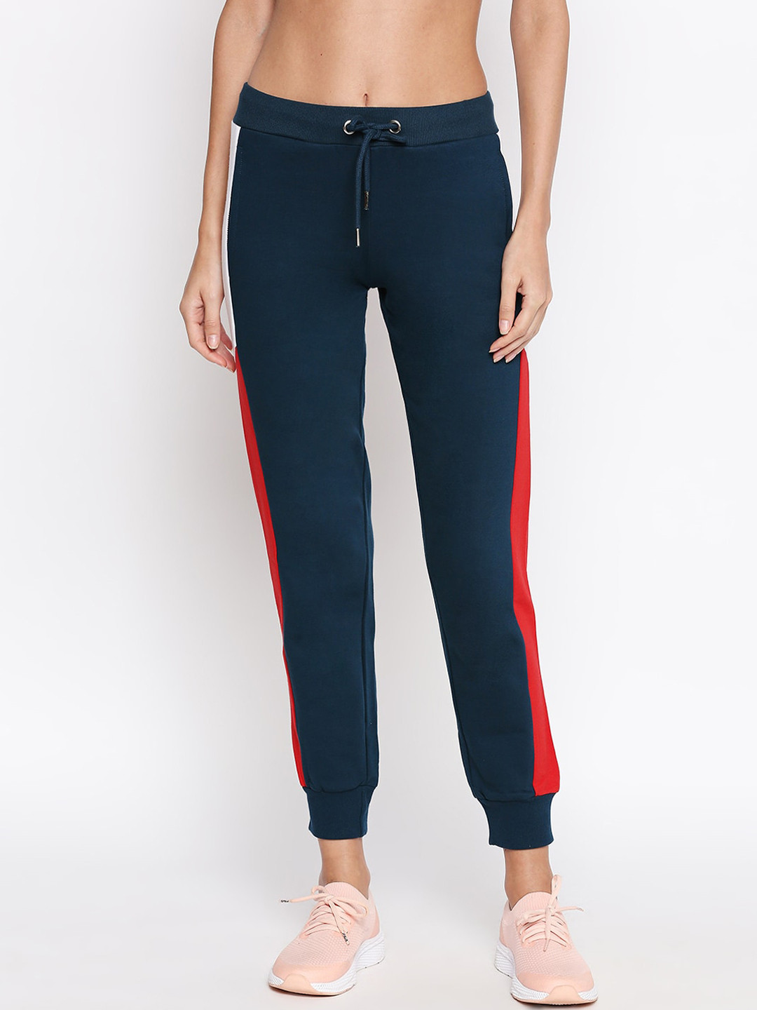 

JHANKHI Women Blue Solid Cotton Slim-Fit Joggers