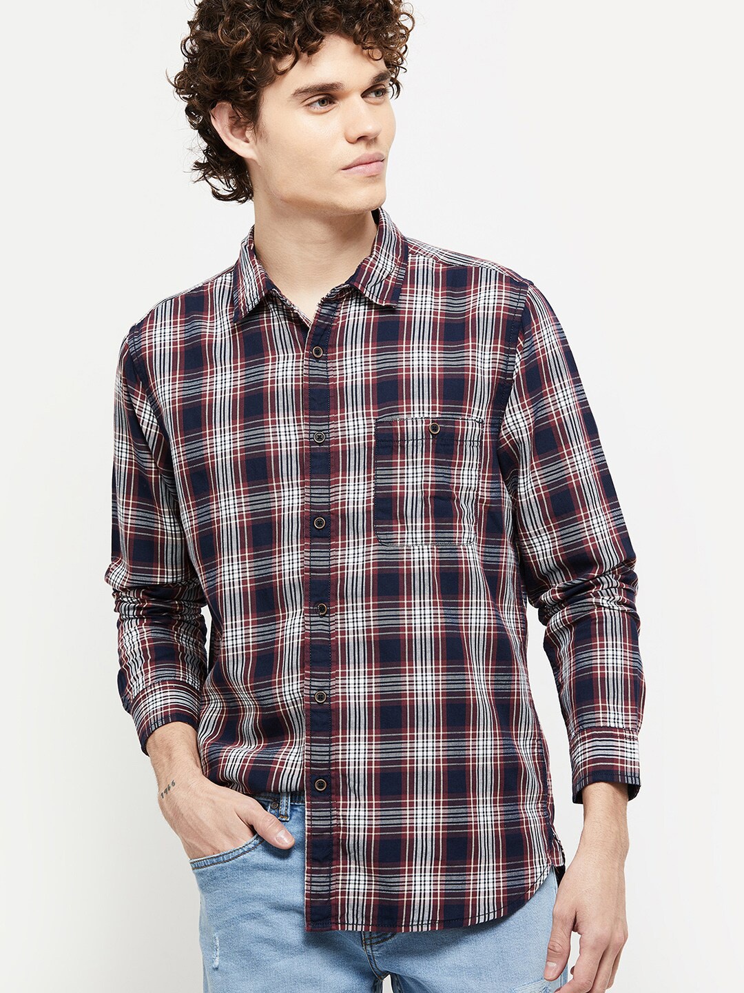 

max Men Navy Blue Slim Fit Tartan Checks Checked Casual Shirt