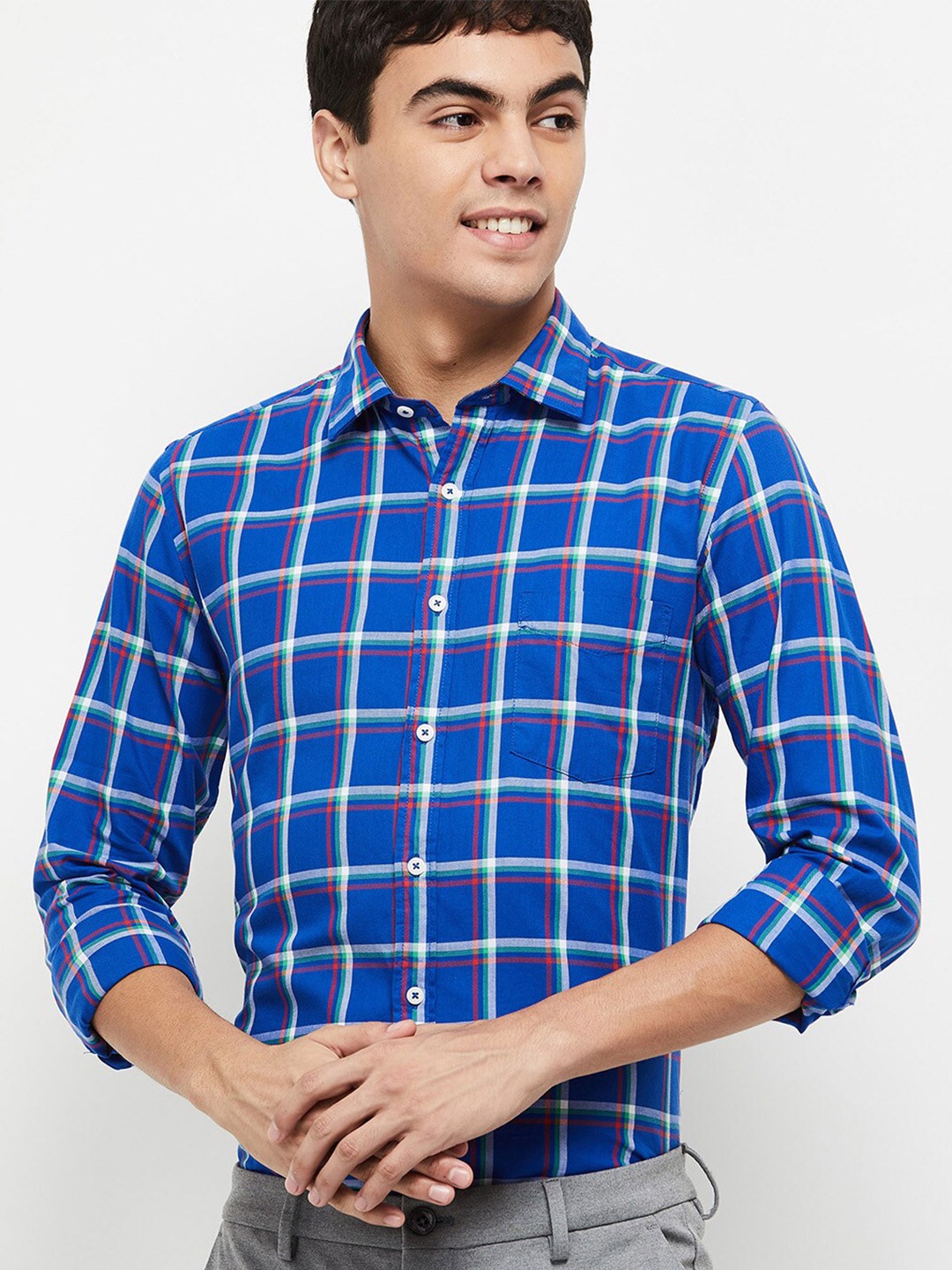 

max Men Blue Checked Casual Shirt