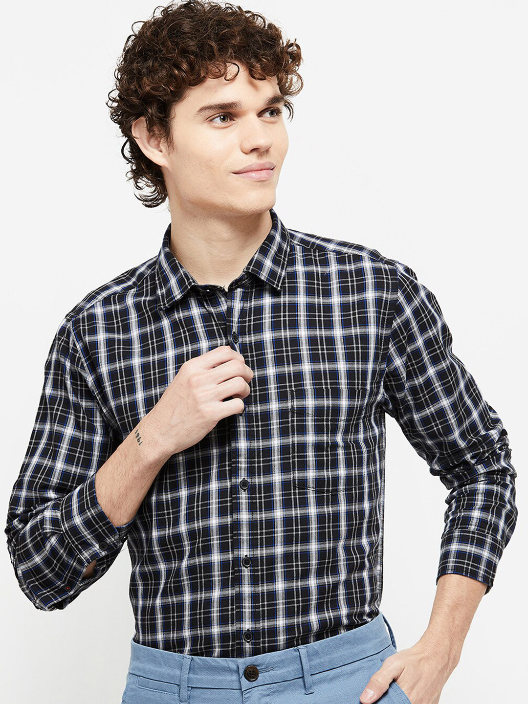 

max Men Black Tartan Checks Checked Casual Shirt