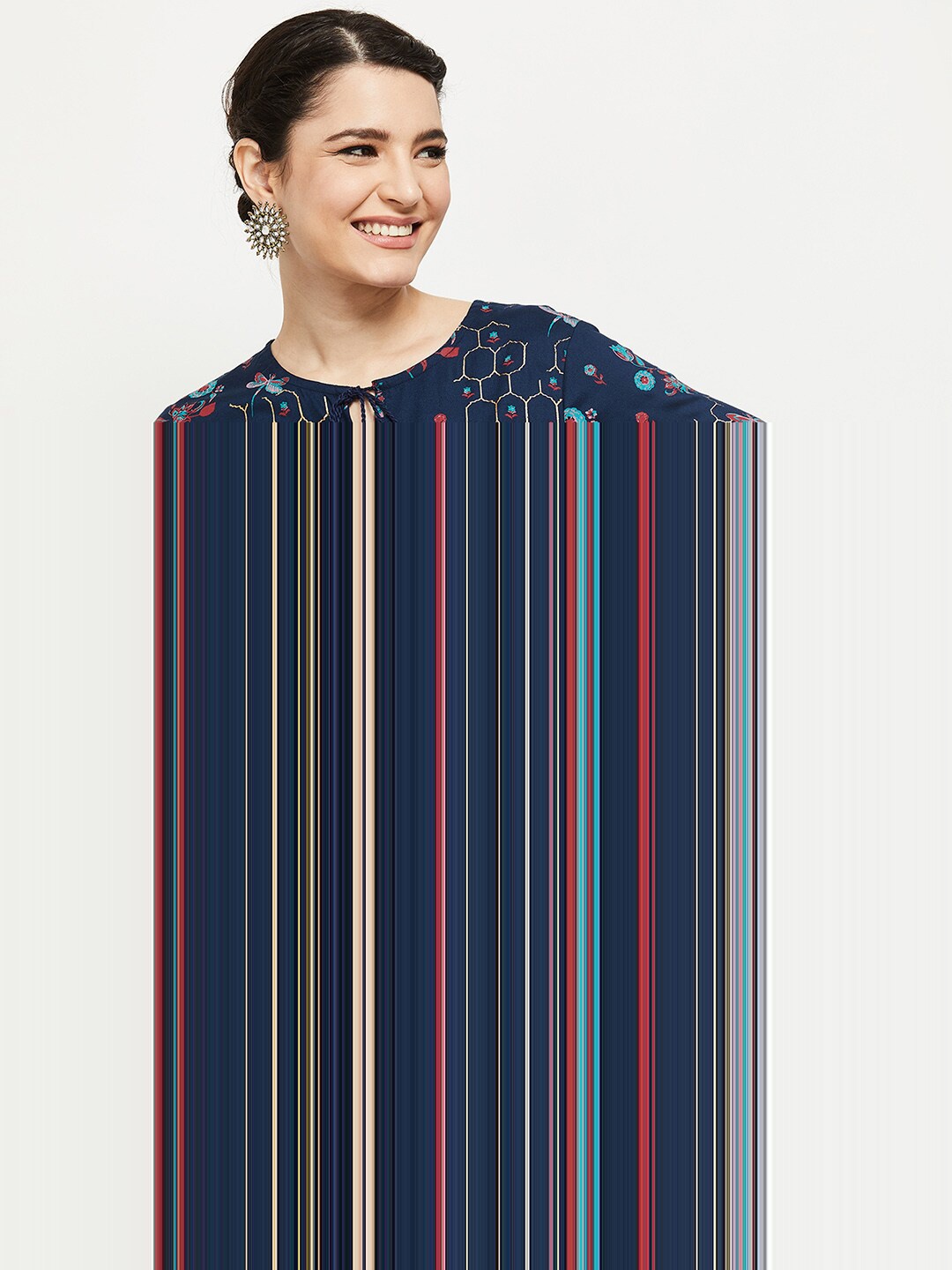 

max Navy Blue & Pink Printed Tunic