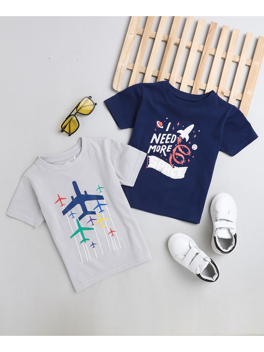 

BUMZEE Boys Navy Blue 2 Printed Applique T-shirt