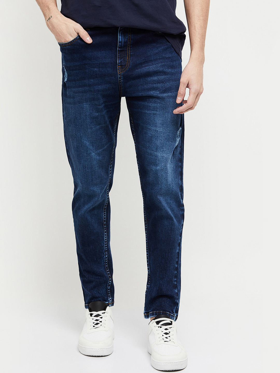 

max Men Blue Low Distress Light Fade Jeans