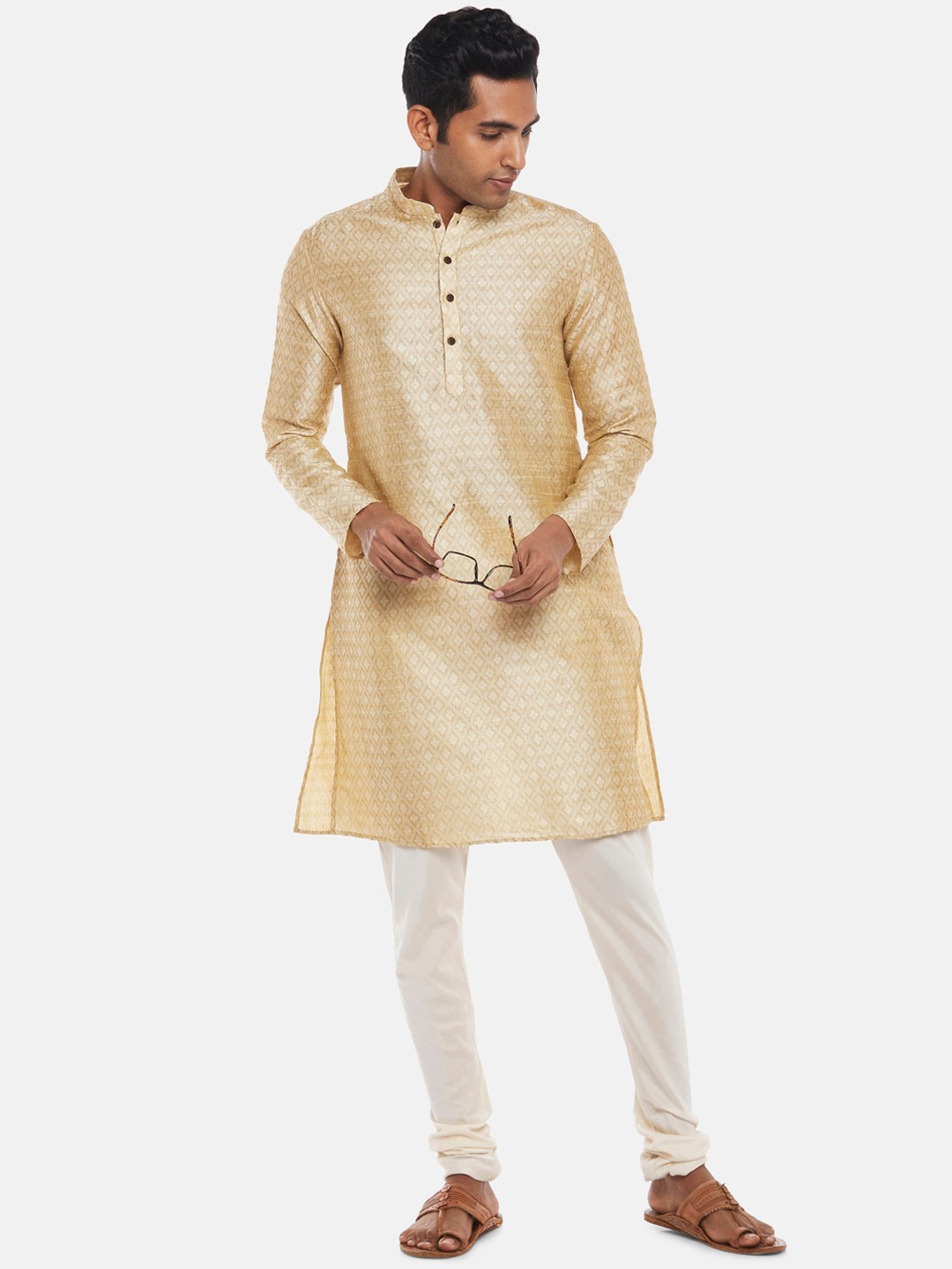 

indus route by Pantaloons Men Yellow Kurta with Churidar