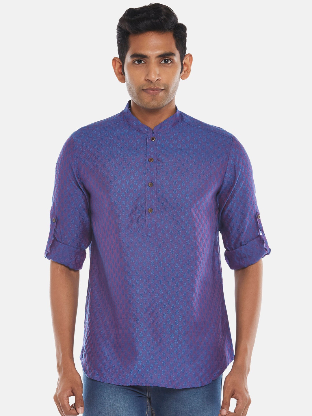 

indus route by Pantaloons Men Navy Blue Geometric Thread Work Kurta