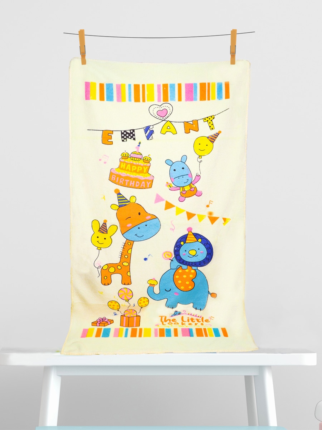 

The Little Lookers Kids Yellow Printed 354 GSM Bath Towels
