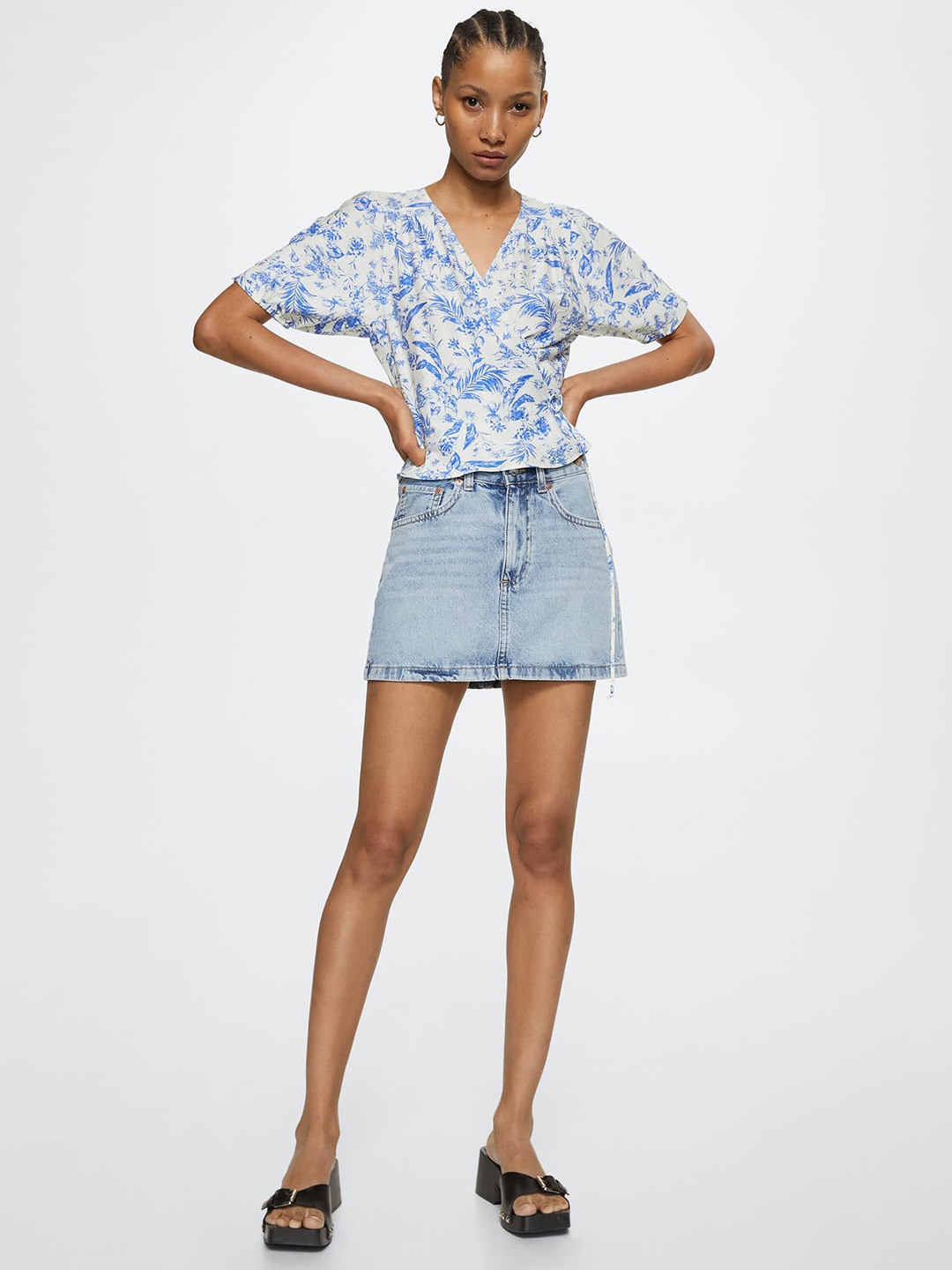 

MANGO Off White & Blue Tropical Print Tropical Wrap Top