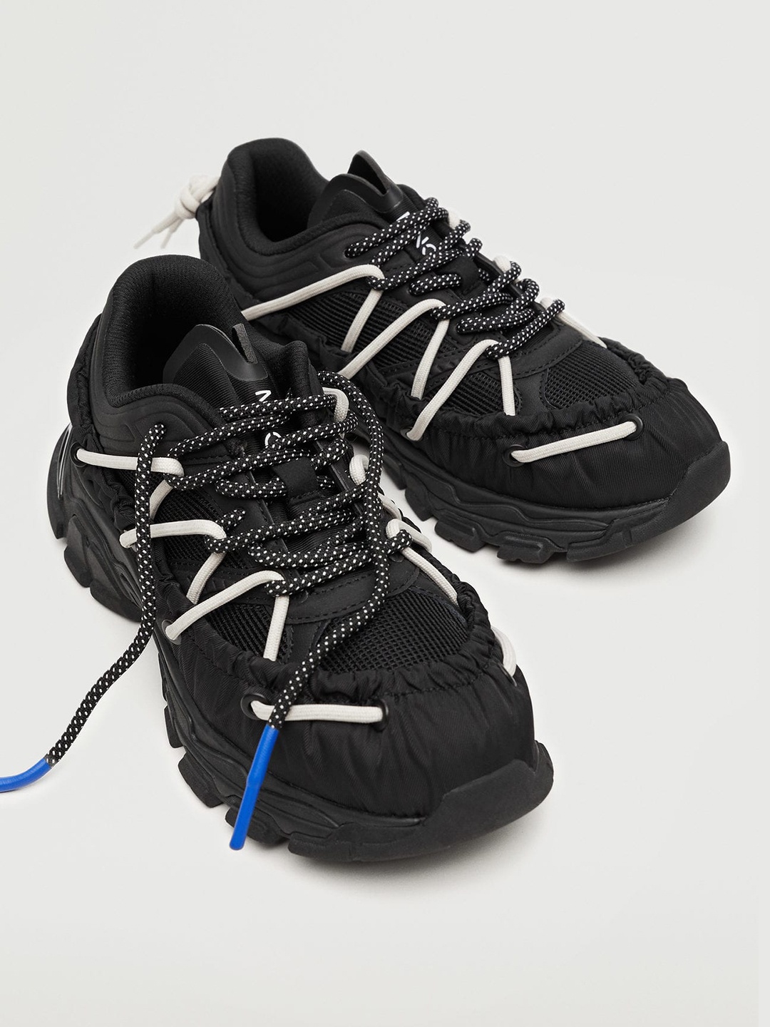 

MANGO Women Black & White Woven Design COVER Sports Shoes