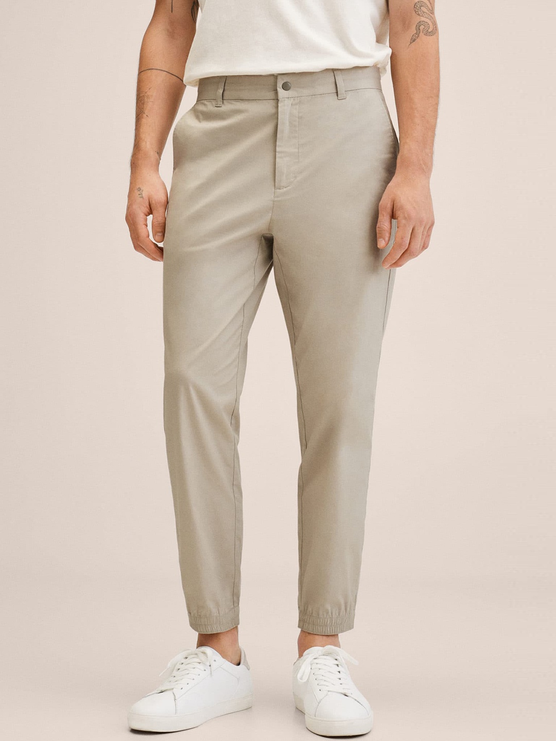 

MANGO MAN Men Beige Solid Joggers Trousers