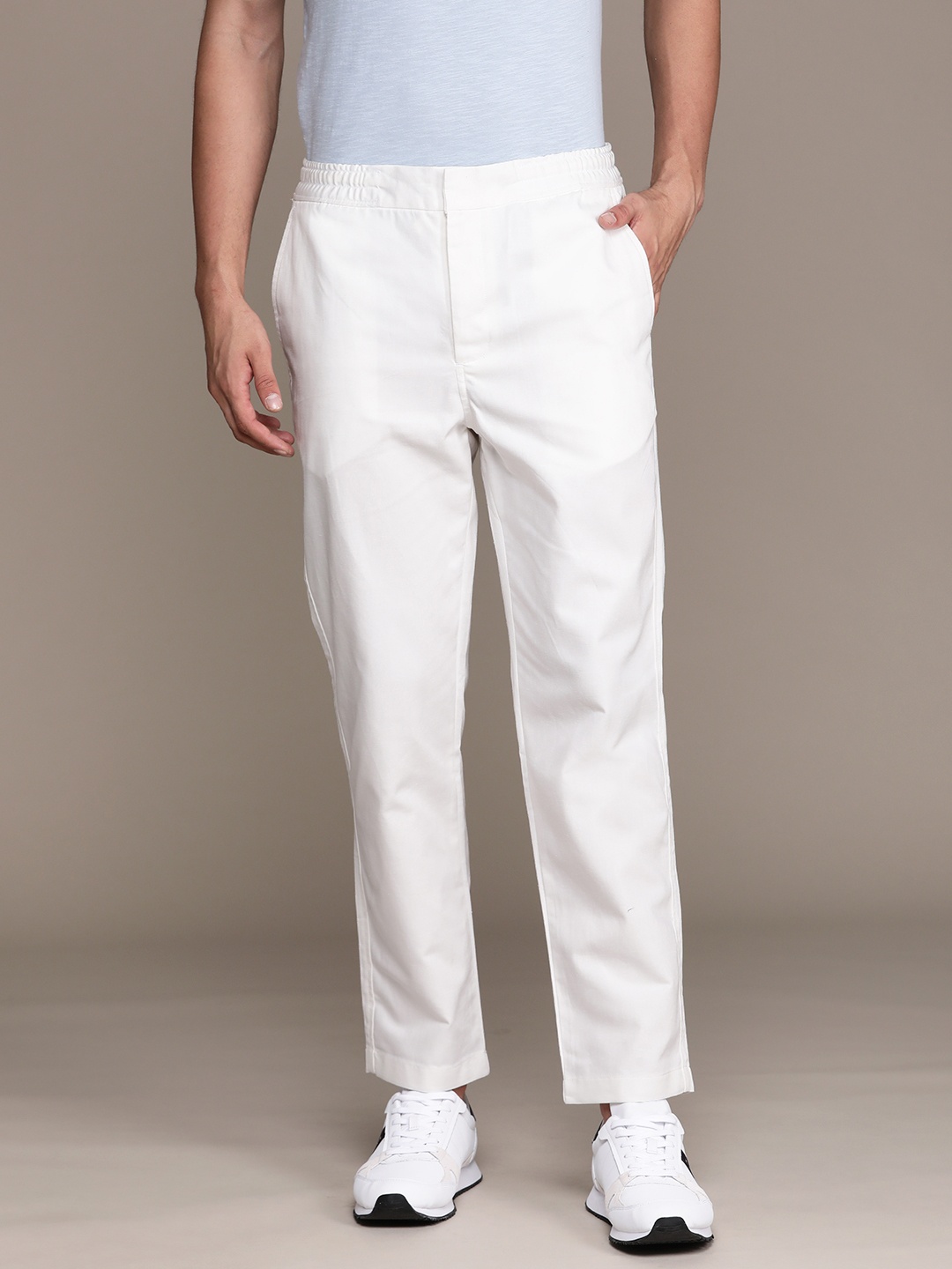 

MANGO MAN Men White Solid Regular Fit Cotton Linen Trousers