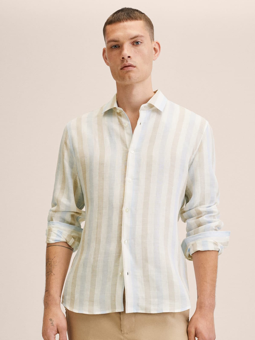 

MANGO MAN Off White & Blue Linen Striped Casual Shirt