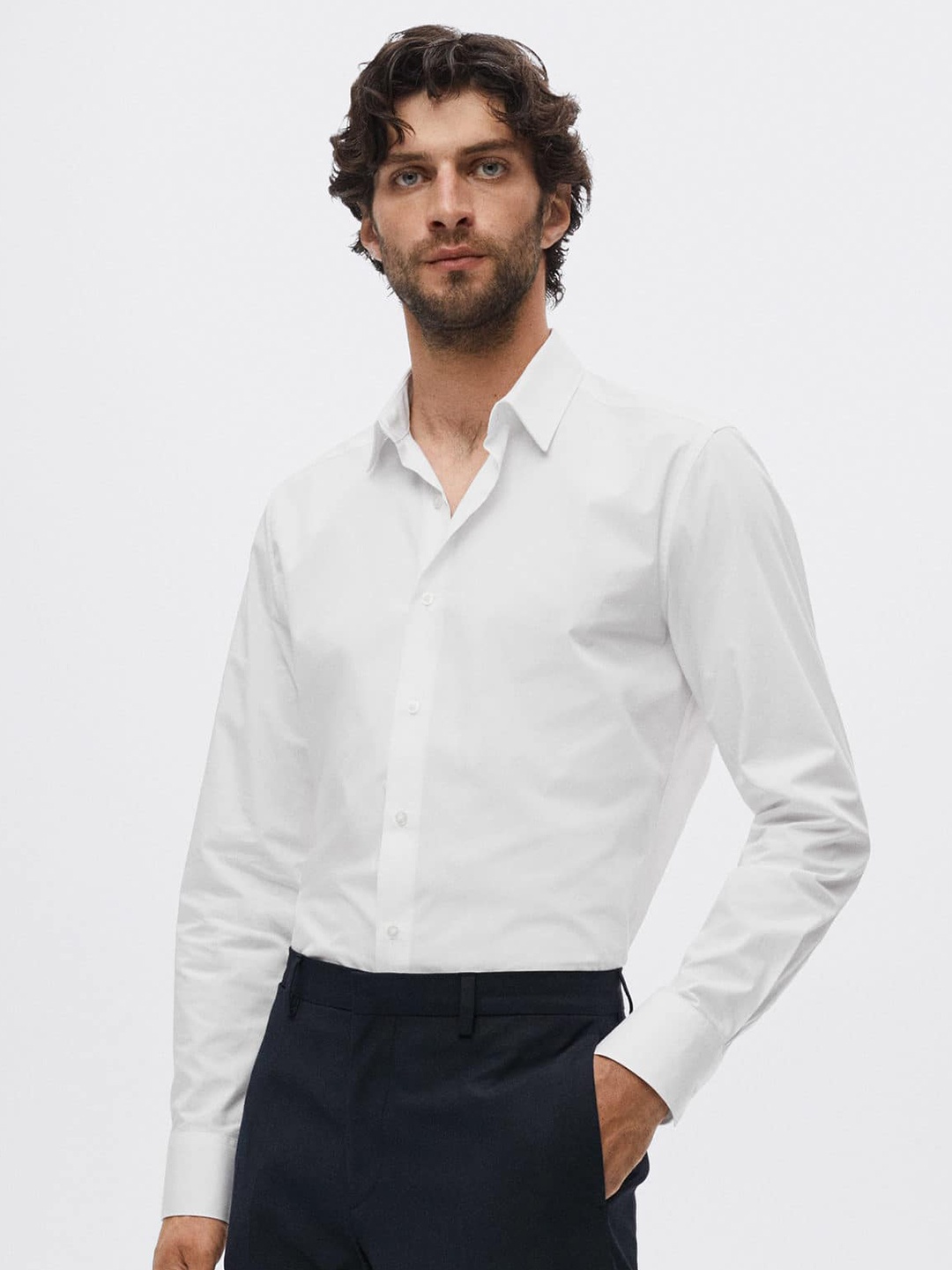 

MANGO MAN White Pure Cotton Super Slim Fit Solid Casual Shirt