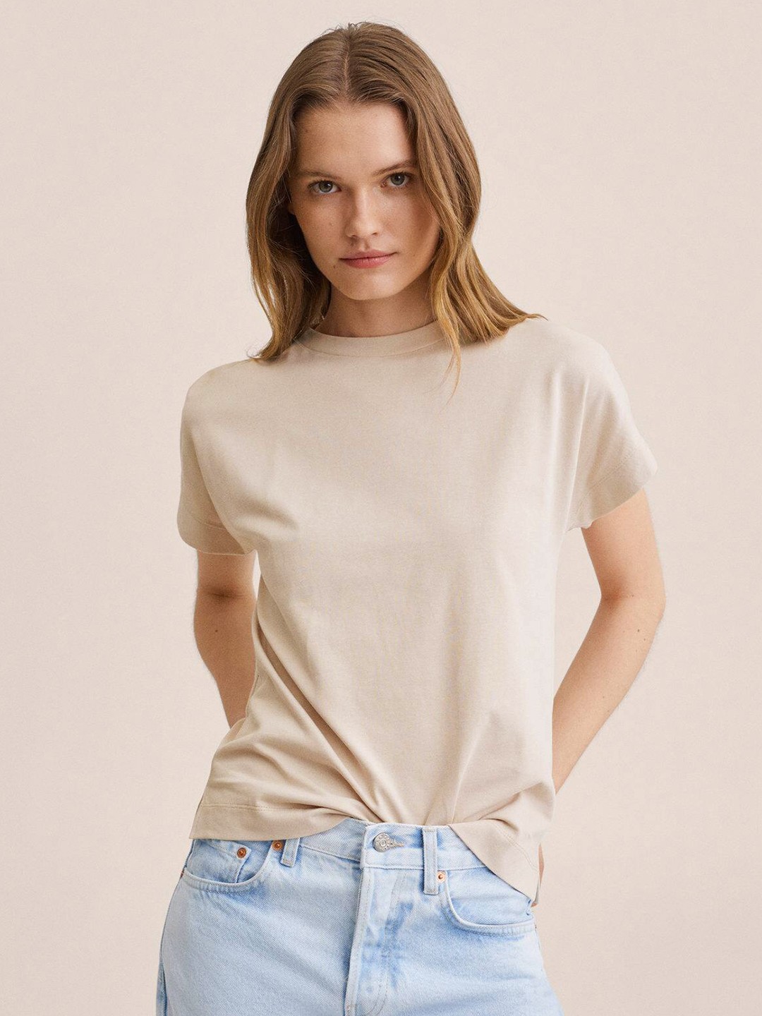 

MANGO Women Off White Solid Drop-Shoulder Sleeves Pure Cotton T-shirt