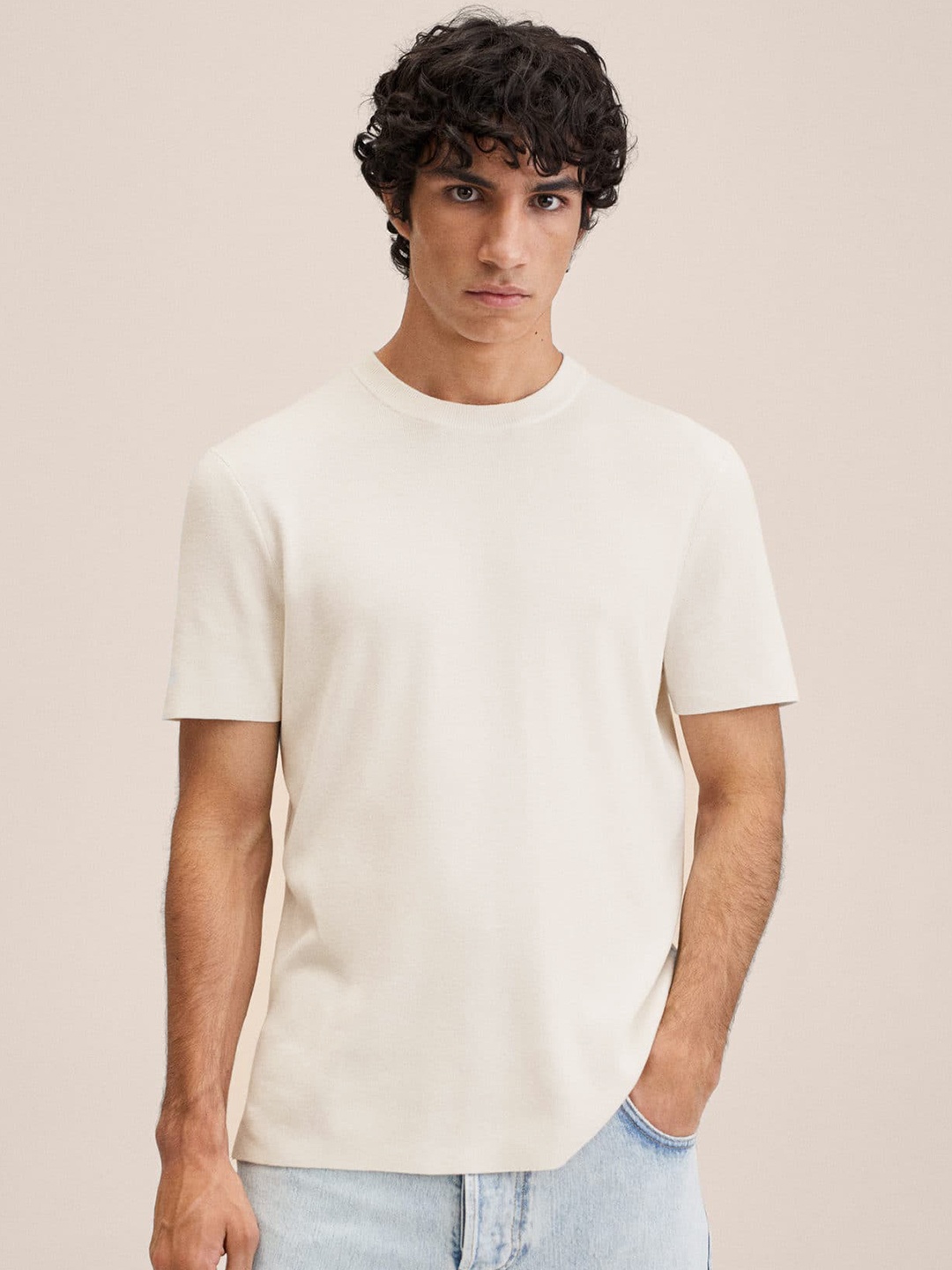 

MANGO MAN Men White Ribbed T-shirt