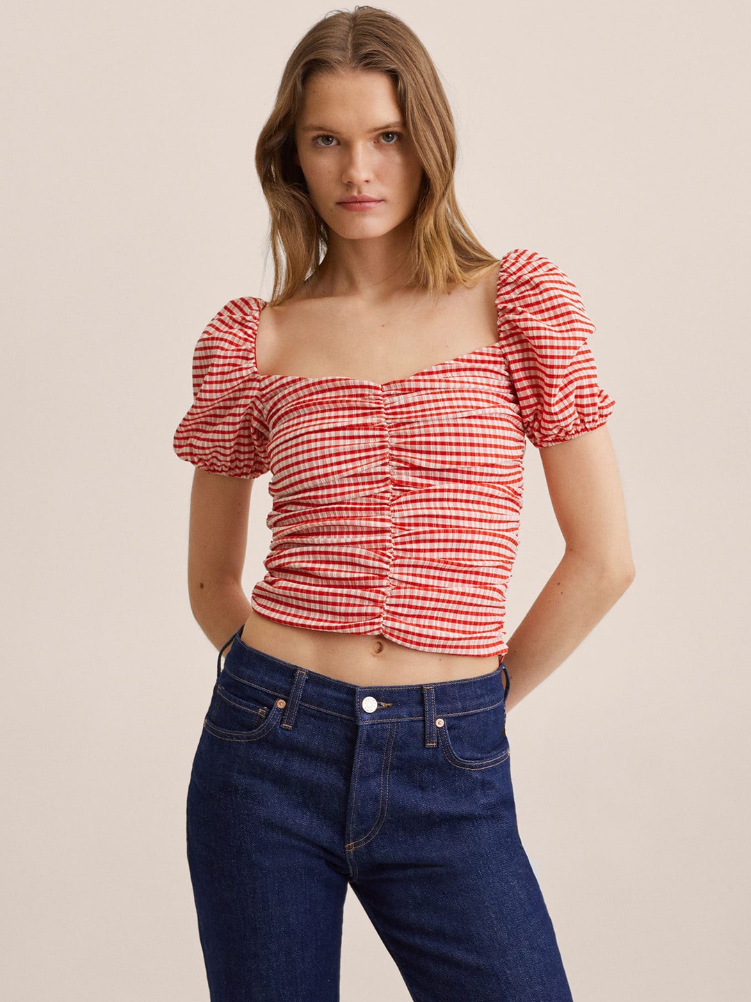 

MANGO Red & White Checked Sweetheart Neck Crop Top