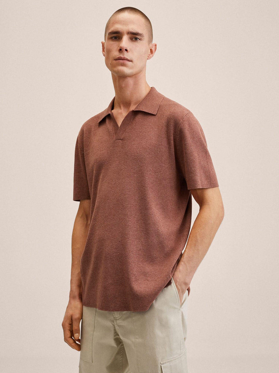 

MANGO MAN Men Rust Brown Polo Collar Drop-Shoulder Sleeves T-shirt