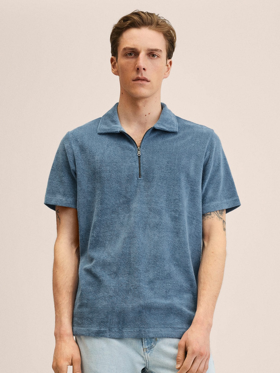 

MANGO MAN Men Blue Polo Collar Textured T-shirt