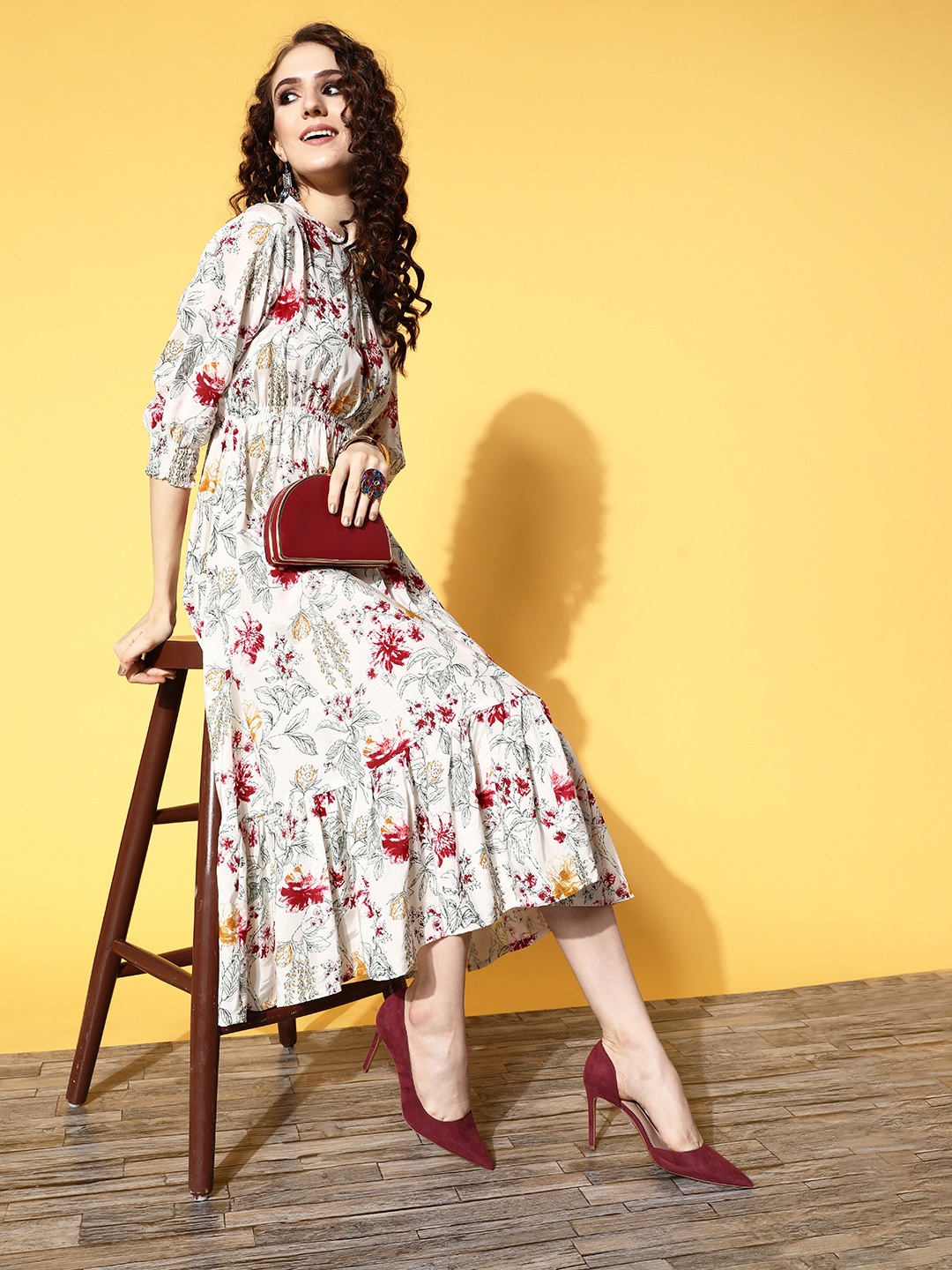 

ZOLA Women White Floral Vacay Attire