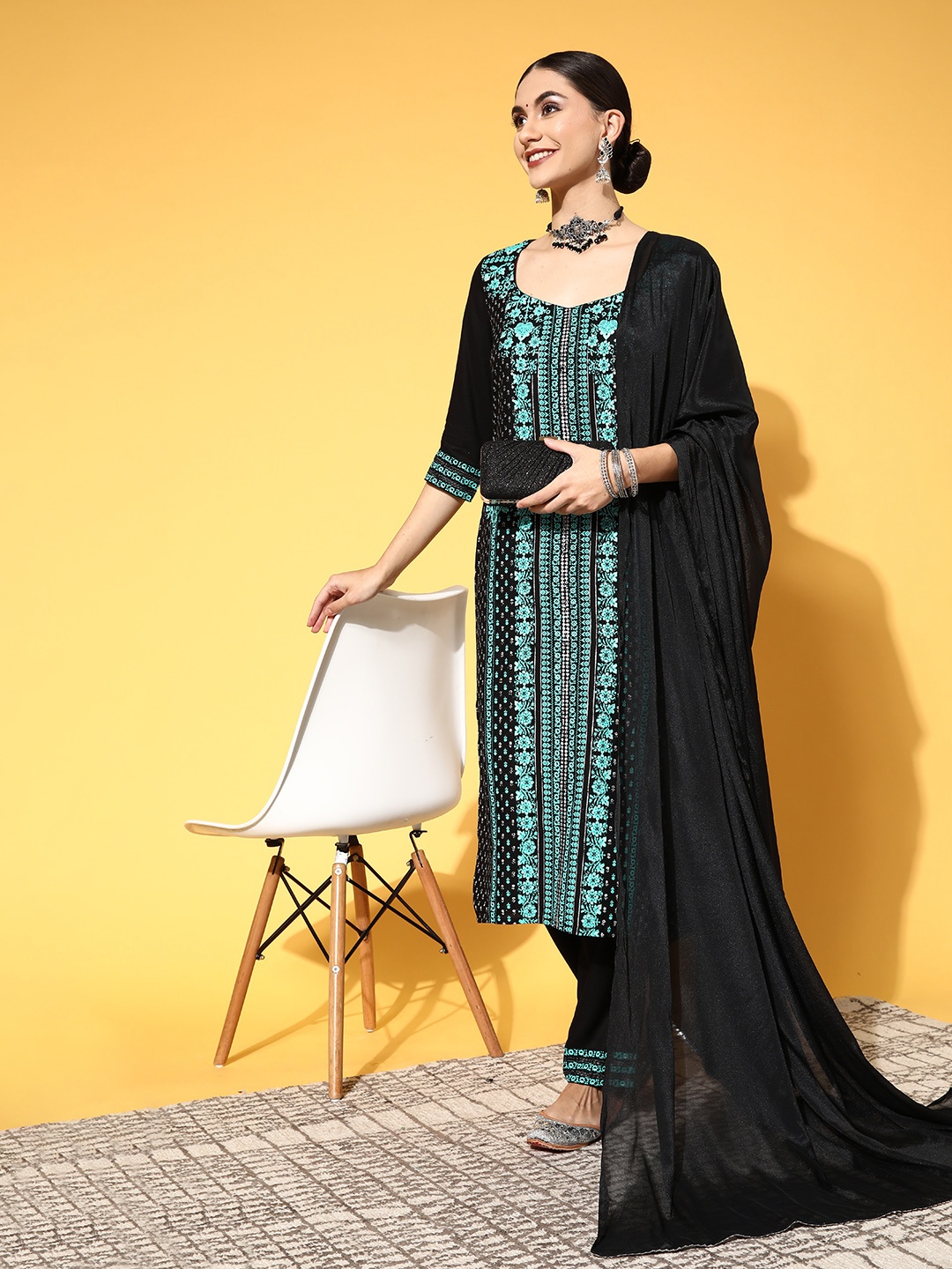 

PANIT Women Floral Viscose Rayon Print Parade Kurta Set, Black