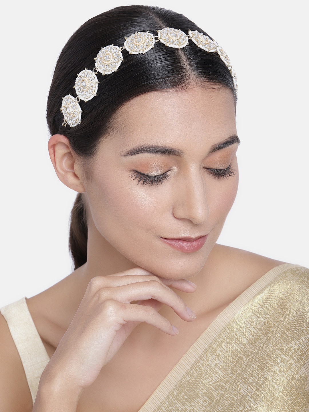 

Kord Store Gold-Plated & White Kundan-Studded & Beaded Mathapatti