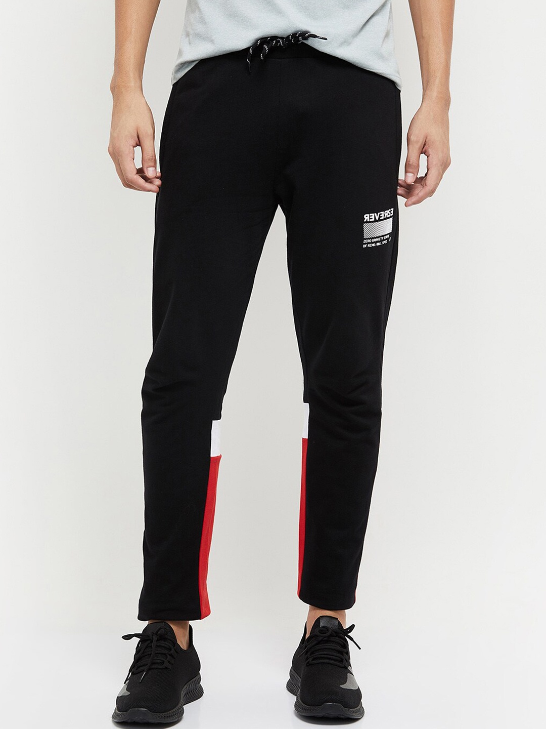 

max Men Black & Red Colorblocked Track Pants