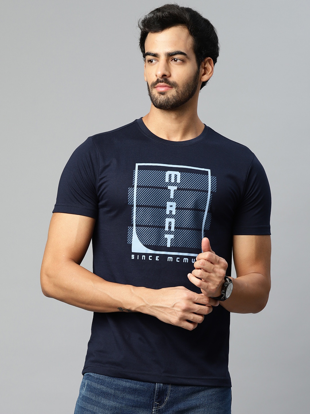 

Metronaut Men Navy Blue Typography Printed T-shirt