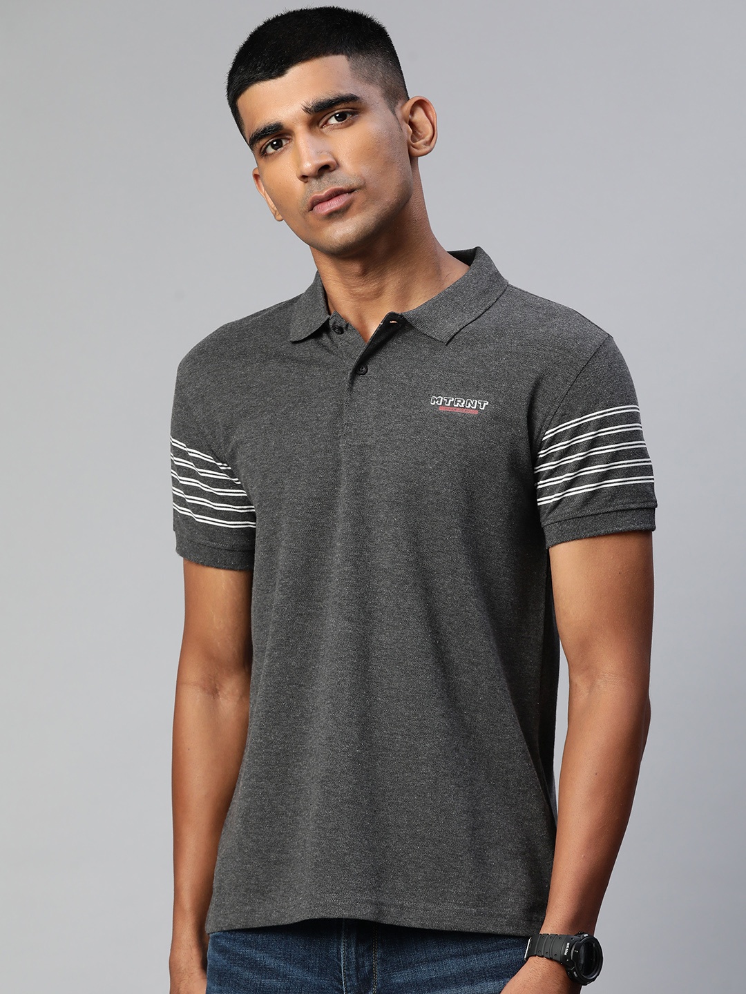 

Metronaut Men Grey Melange Polo Collar T-shirt