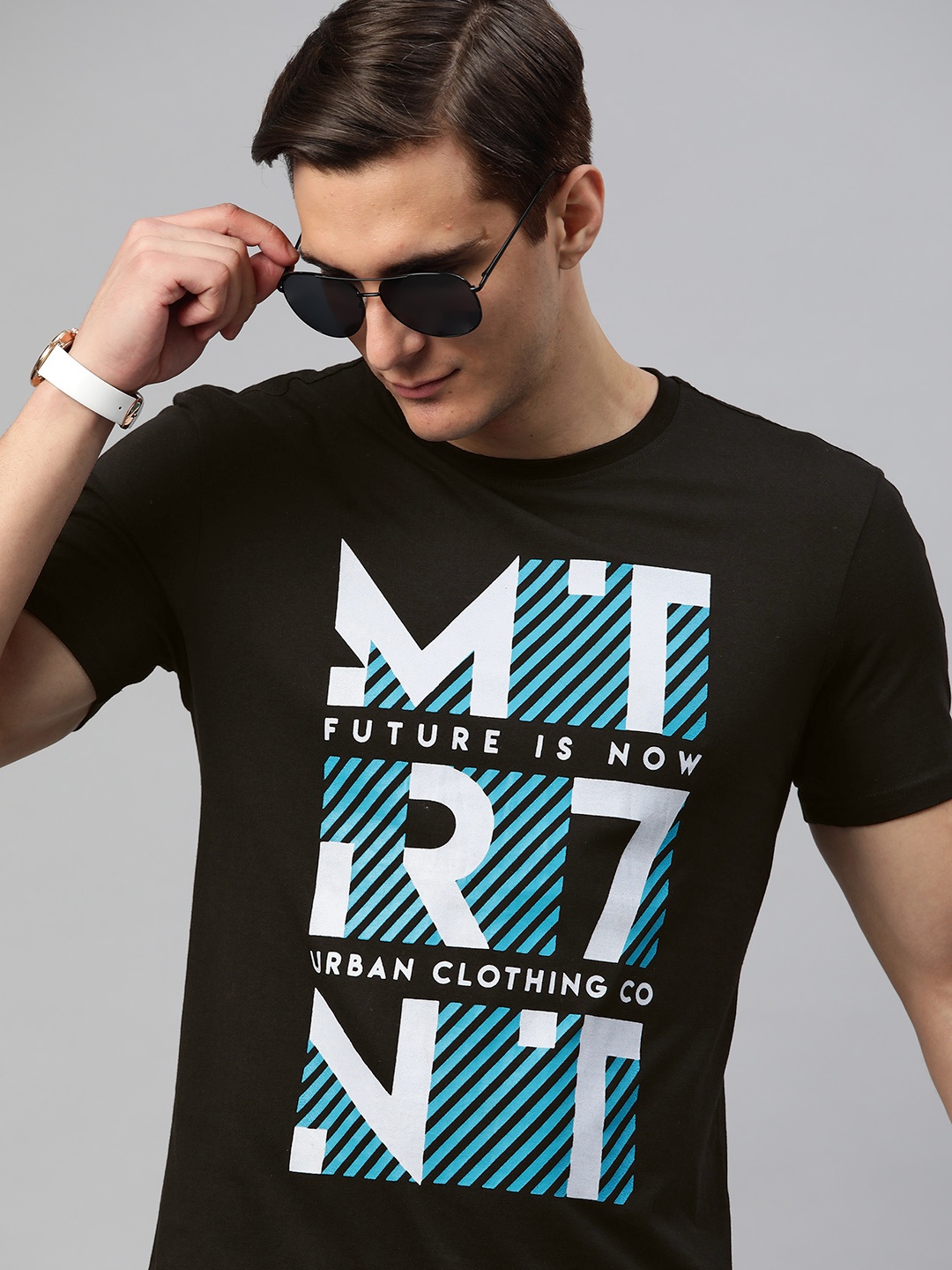 

Metronaut Men Black & Sea Green Graphic Printed Pure Cotton T-shirt